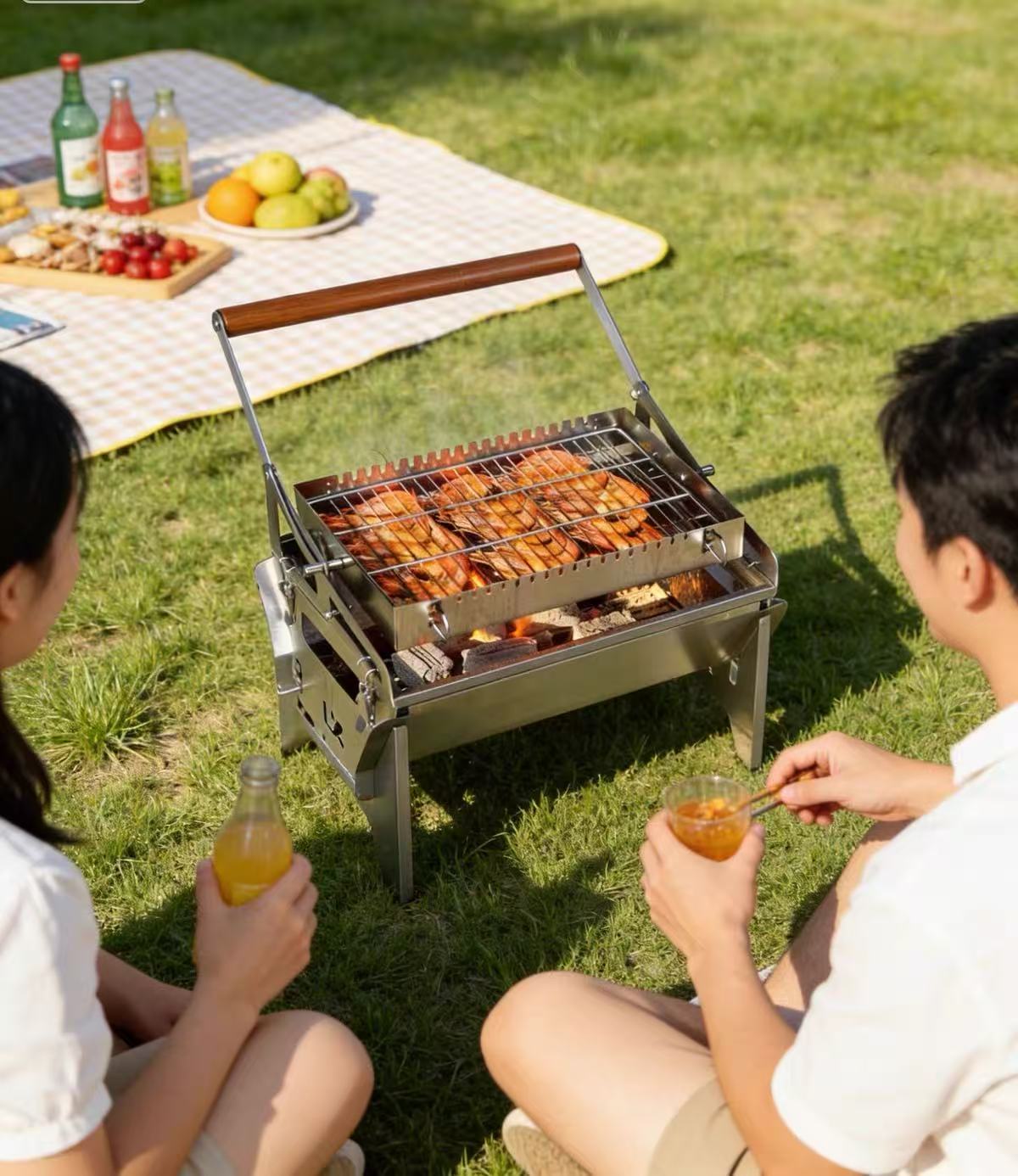 Camping Cooking Mesh - Przenośny grill węglowy z obrotową siatką,