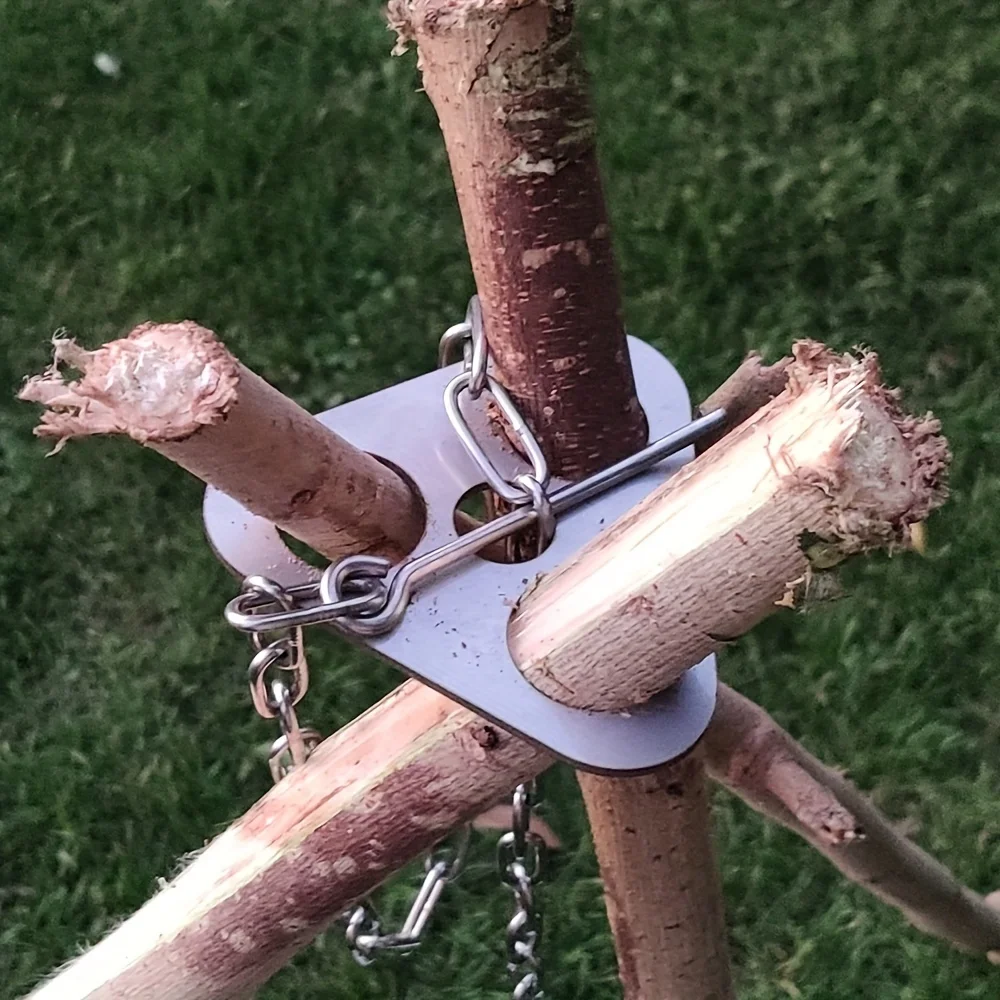 Stalowy trójnóg kempingowy ze  – Camping Cooking Tripod recenzja i cena